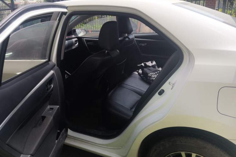 Used Toyota Levin 2016 1.6G CVT Elite Edition Left Rear Seat