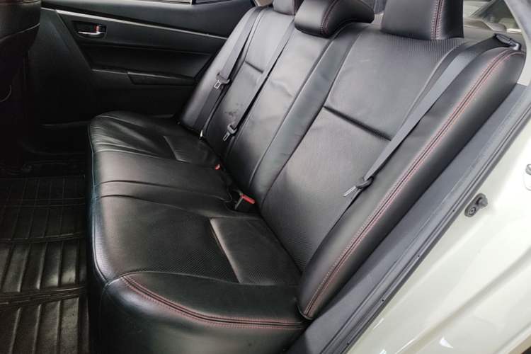 Used Toyota Levin 2016 1.6G CVT Elite Edition Left Rear Seat