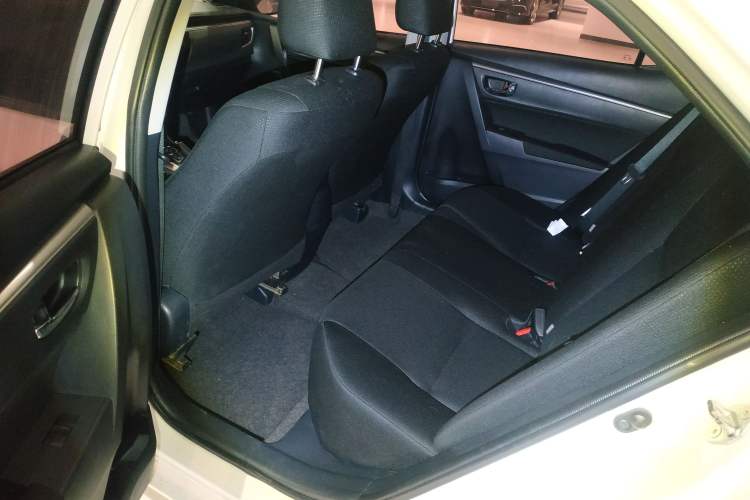 Used Toyota Levin 2016 1.6G CVT Elite Edition Left Rear Seat