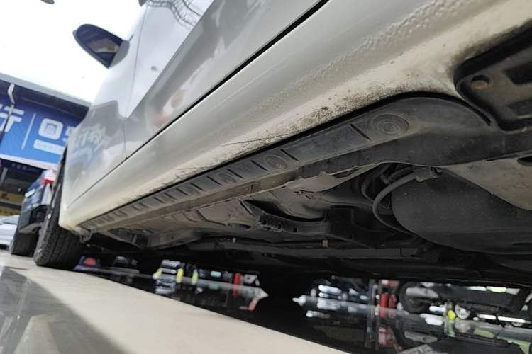 Used Toyota Levin 2016 1.6G CVT Elite Edition Left Side Sill