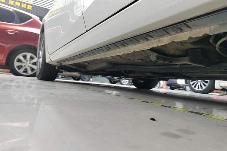 Used Toyota Levin 2016 1.6G CVT Elite Edition Left Side Sill