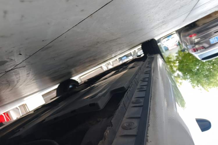 Used Toyota Levin 2016 Dual-Engine 1.8H V E-CVT Luxury Edition Left Side Sill