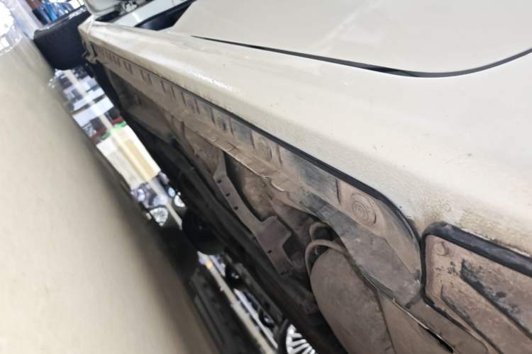Used Toyota Levin 2016 1.6G CVT Elite Edition Left Side Sill