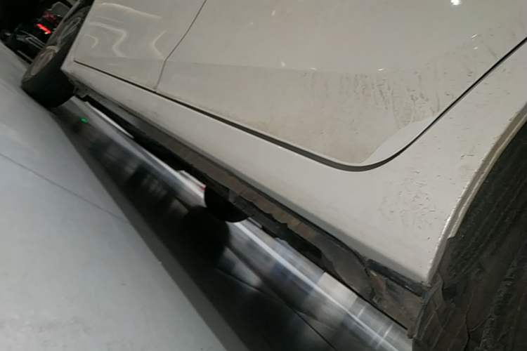 Used Toyota Levin 2016 1.6G CVT Elite Edition Left Side Sill