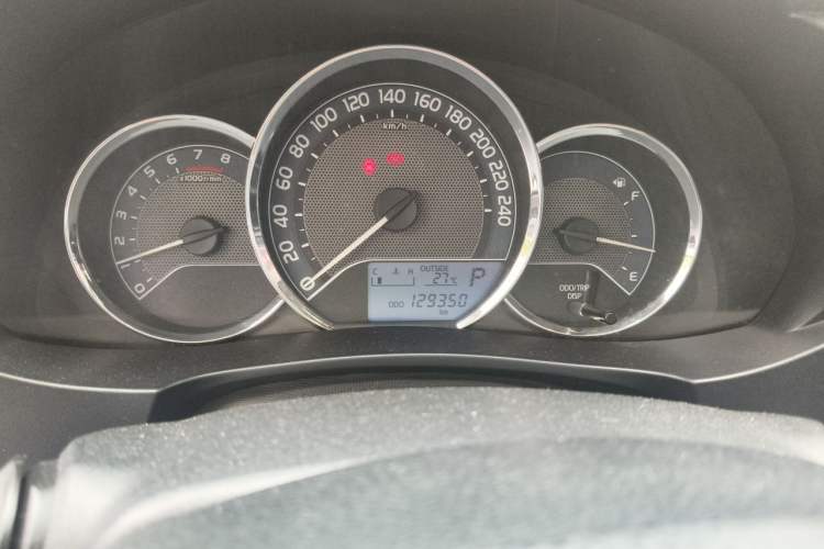 Used Toyota Levin 2016 1.6G CVT Elite Edition Odometer Close Up