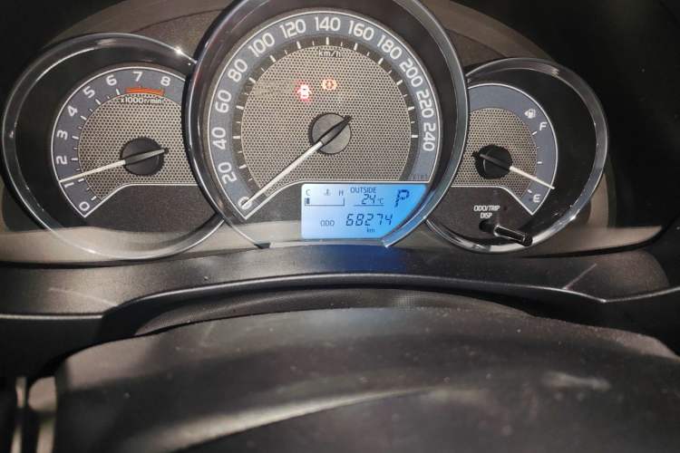 Used Toyota Levin 2016 1.6G CVT Elite Edition Odometer Close Up