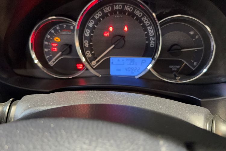 Used Toyota Levin 2016 1.6G CVT Elite Edition Odometer Close Up