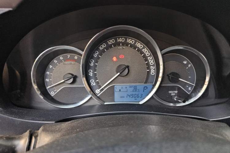 Used Toyota Levin 2016 1.6G-L CVT Leading Edition Odometer Close Up
