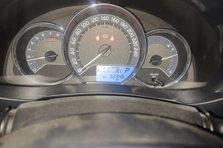 Used Toyota Levin 2016 1.6G CVT Elite Edition Odometer Close Up