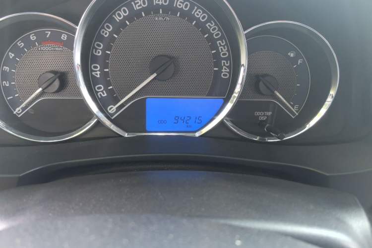 Used Toyota Levin 2016 1.6G-L CVT Leading Edition Odometer Close Up