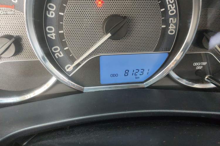 Used Toyota Levin 2016 1.6G CVT Elite Edition Odometer Close Up