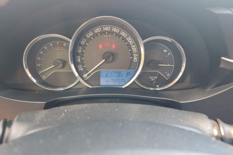 Used Toyota Levin 2016 1.6G CVT Elite Edition Odometer Close Up