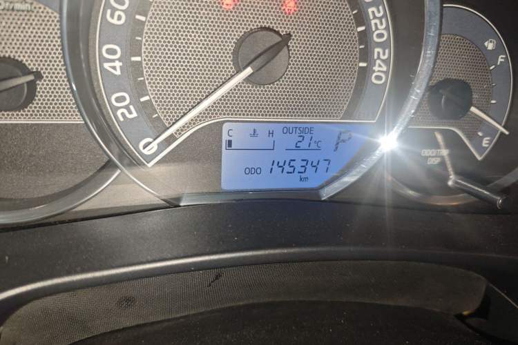 Used Toyota Levin 2016 1.6G CVT Elite Edition Odometer Close Up