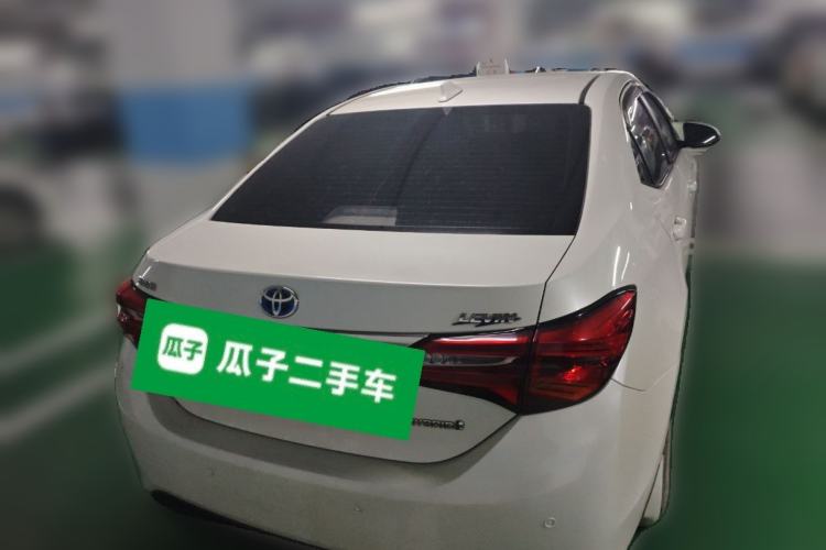 Used Toyota Levin 2016 Dual-Engine 1.8H GS E-CVT Elite Model with Sunroof Rear