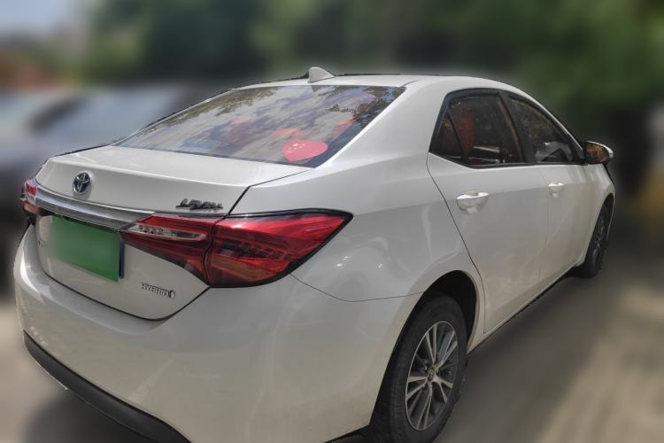 Used Toyota Levin 2016 Dual-Engine 1.8H GS E-CVT Elite Model with Sunroof Rear Right 45 Deg
