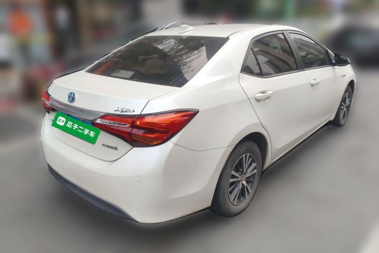 Used Toyota Levin 2016 Dual-Engine 1.8H GS E-CVT Elite Model with Sunroof Rear Right 45 Deg