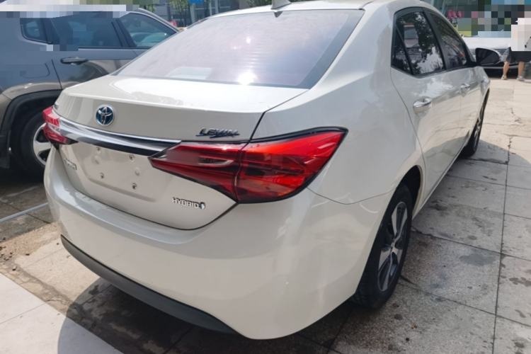 Used Toyota Levin 2016 Dual-Engine 1.8H V E-CVT Luxury Edition Rear Right 45 Deg