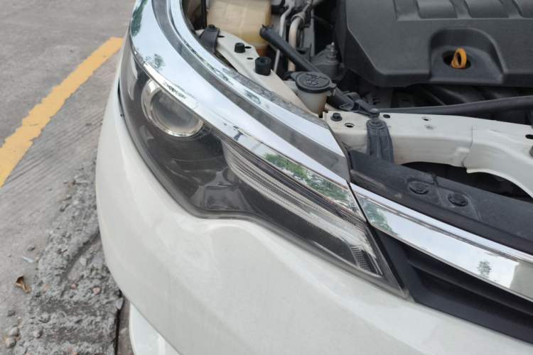 Used Toyota Levin 2016 1.6G CVT Elite Edition Right Front Headlight