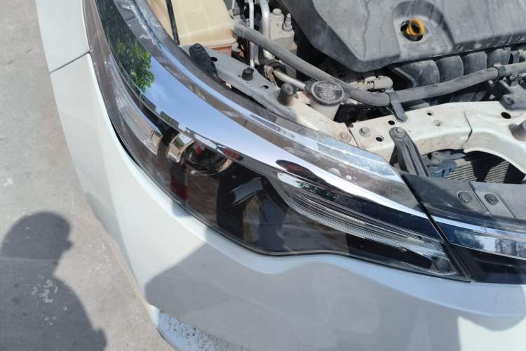 Used Toyota Levin 2016 1.6G Manual Elite Edition Right Front Headlight