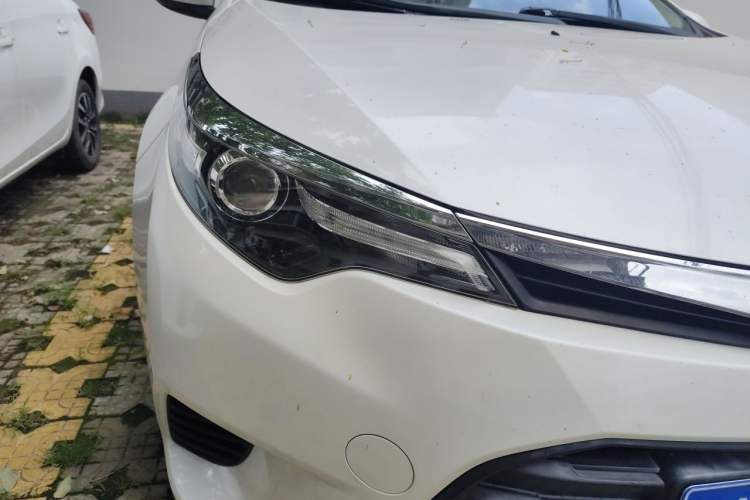 Used Toyota Levin 2016 1.6E CVT New Edition Right Front Headlight