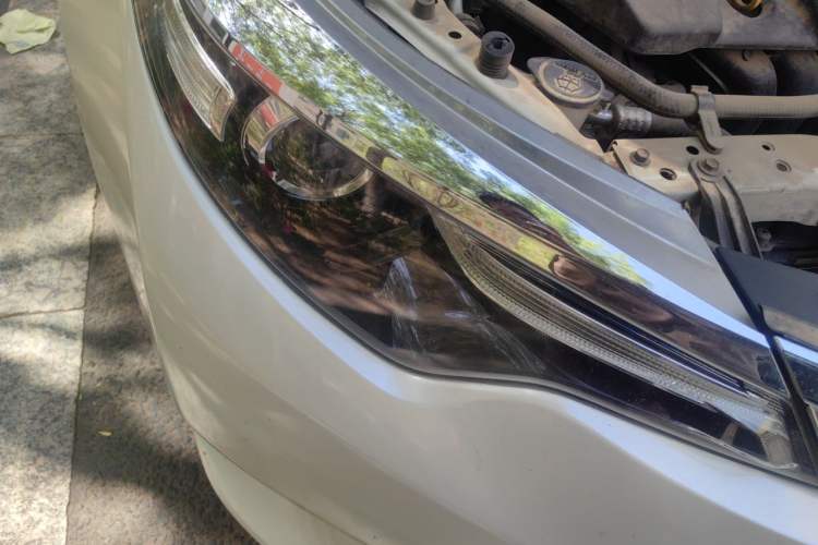 Used Toyota Levin 2016 1.6E Manual New Edition Right Front Headlight