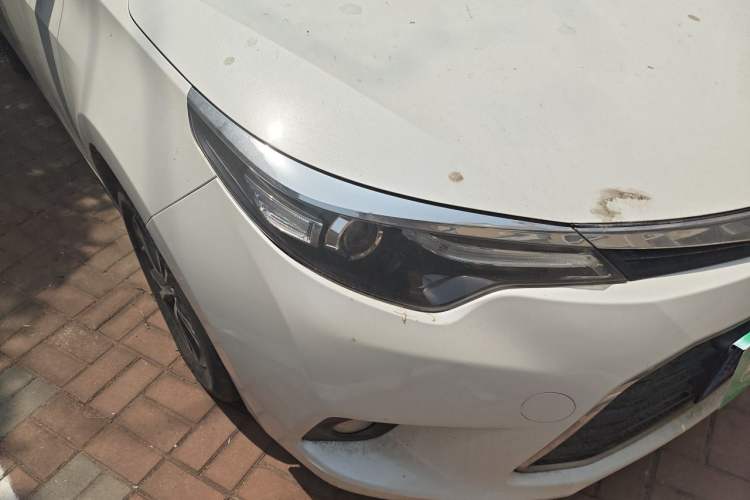 Used Toyota Levin 2016 1.6G CVT Elite Edition Right Front Headlight