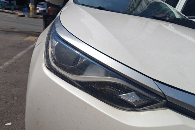 Used Toyota Levin 2016 Dual-Engine 1.8H GS E-CVT Elite Model with Sunroof Right Front Headlight