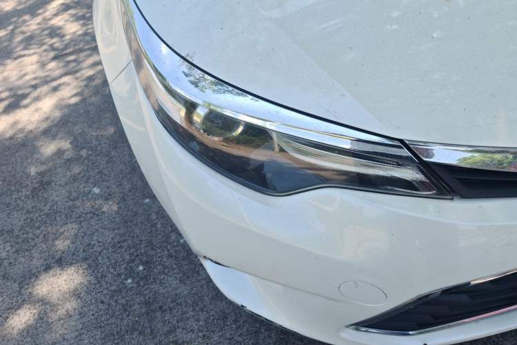 Used Toyota Levin 2016 1.6G CVT Elite Edition Right Front Headlight