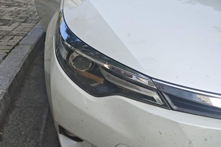 Used Toyota Levin 2016 1.6G CVT Elite Edition Right Front Headlight