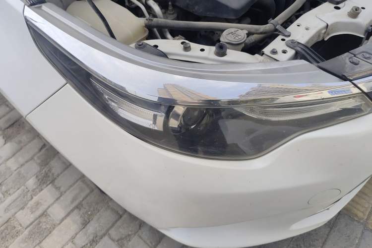 Used Toyota Levin 2016 1.6G Manual Elite Edition Right Front Headlight
