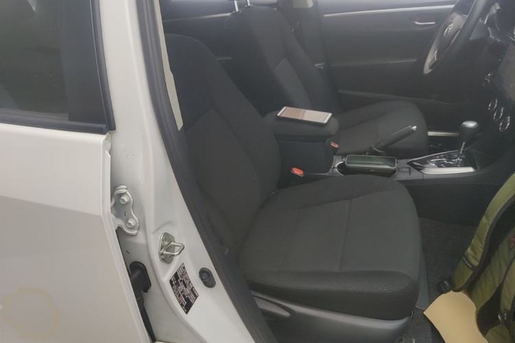 Used Toyota Levin 2016 1.6G CVT Elite Edition Right Front Seat