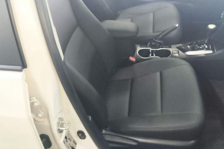 Used Toyota Levin 2016 1.6G CVT Elite Edition Right Front Seat