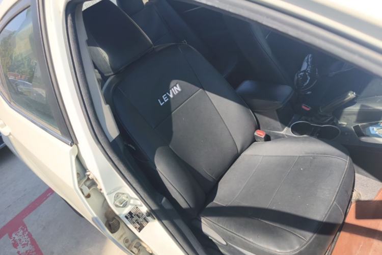 Used Toyota Levin 2016 1.6G CVT Elite Edition Right Front Seat