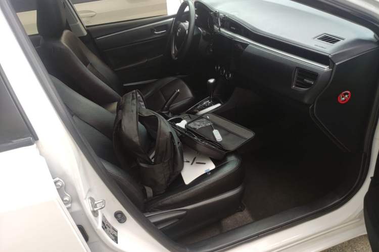 Used Toyota Levin 2016 1.6G CVT Elite Edition Right Front Seat