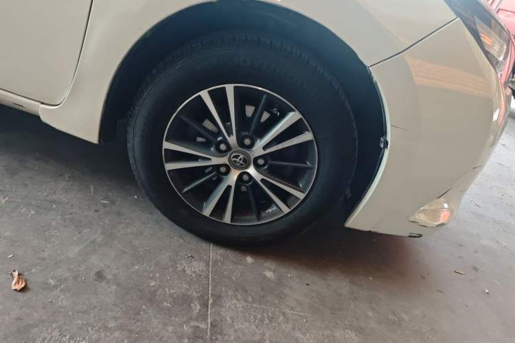 Used Toyota Levin 2016 1.6G CVT Elite Edition Right Front Wheel Hub