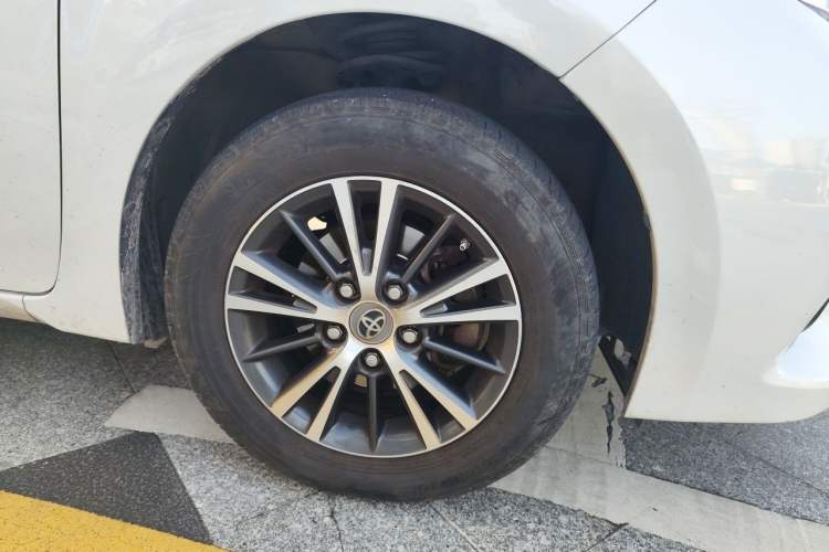 Used Toyota Levin 2016 1.6G CVT Elite Edition Right Front Wheel Hub