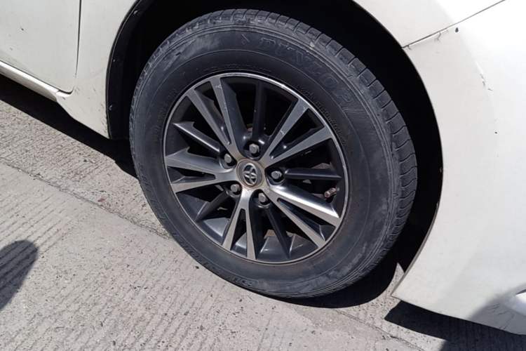 Used Toyota Levin 2016 1.6G CVT Elite Edition Right Front Wheel Hub