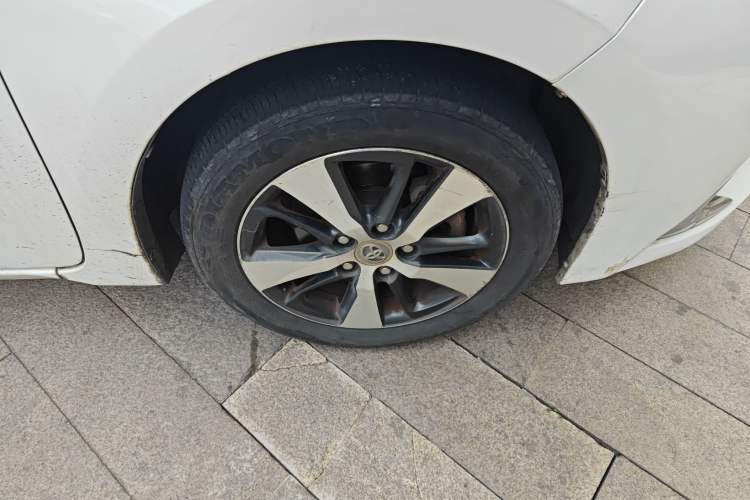Used Toyota Levin 2016 Dual-Engine 1.8H GS-L E-CVT Leading Edition Right Front Wheel Hub