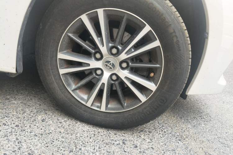 Used Toyota Levin 2016 1.6G CVT Elite Edition Right Front Wheel Hub