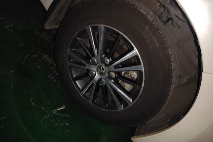 Used Toyota Levin 2016 1.6G CVT Elite Edition Right Front Wheel Hub