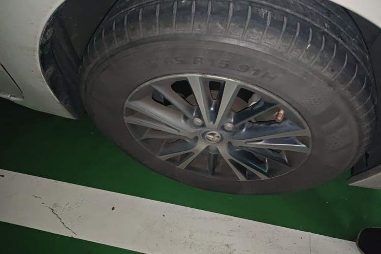 Used Toyota Levin 2016 1.6G CVT Elite Edition Right Front Wheel Hub