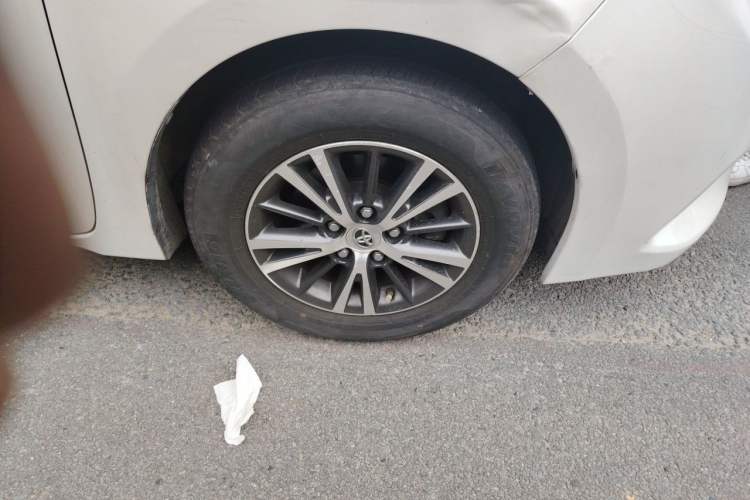 Used Toyota Levin 2016 1.6G CVT Elite Edition Right Front Wheel Hub