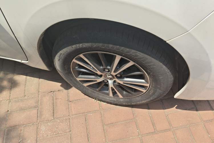 Used Toyota Levin 2016 1.6G CVT Elite Edition Right Front Wheel Hub