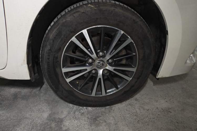 Used Toyota Levin 2016 1.6G CVT Elite Edition Right Front Wheel Hub