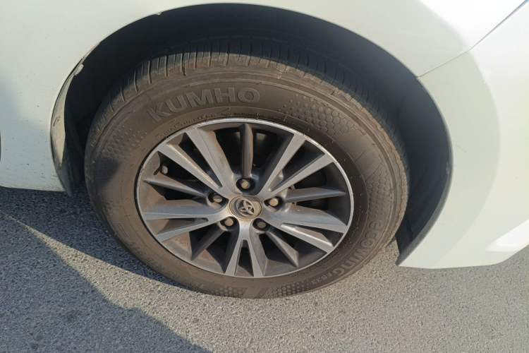 Used Toyota Levin 2016 1.6G CVT Elite Edition Right Front Wheel Hub