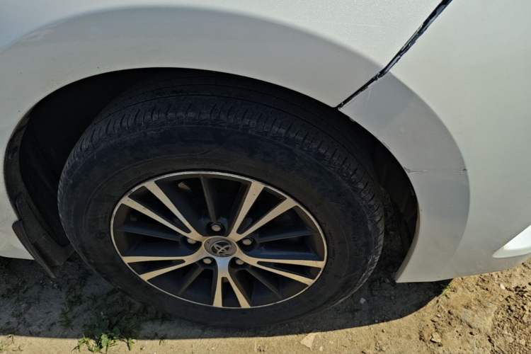 Used Toyota Levin 2016 1.6G-L CVT Leading Edition Right Front Wheel Hub
