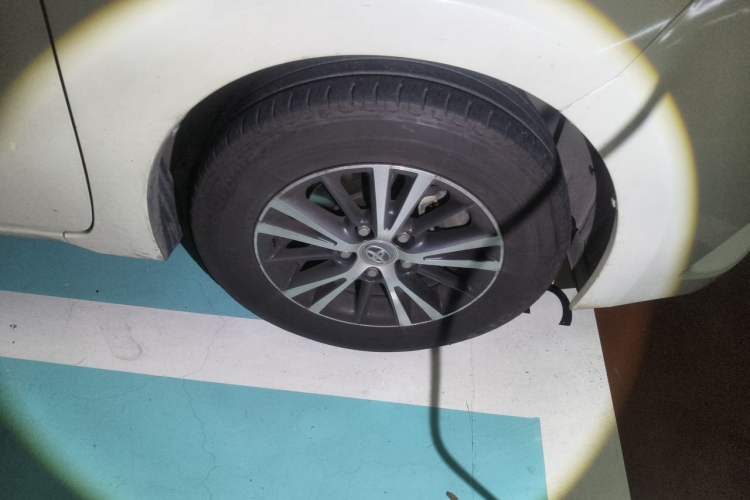 Used Toyota Levin 2016 1.6G CVT Elite Edition Right Front Wheel Hub
