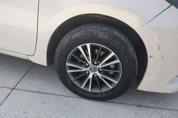 Used Toyota Levin 2016 1.6G CVT Elite Edition Right Front Wheel Hub