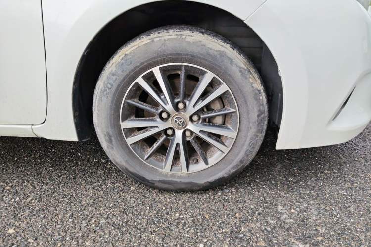 Used Toyota Levin 2016 1.6G CVT Elite Edition Right Front Wheel Hub