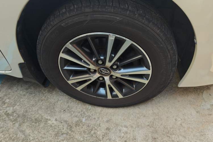 Used Toyota Levin 2016 1.6G CVT Elite Edition Right Front Wheel Hub